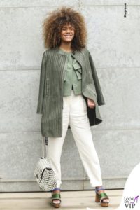 Tina Kunakey alla sfilata Emporio Armani