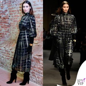 Bella Hadid sfila per Alberta Ferretti FW 18-19