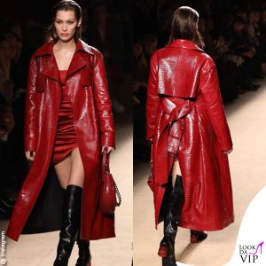 Bella Hadid sfila per Roberto Cavalli FW 18-19