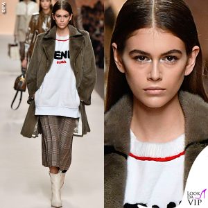 Kaia Gerber sfila per Fendi FW 18-19