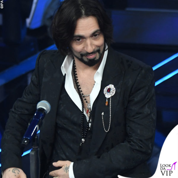 Francesco Sarcina fa affidamento a cornetti e santini: il multilayer è al collo 