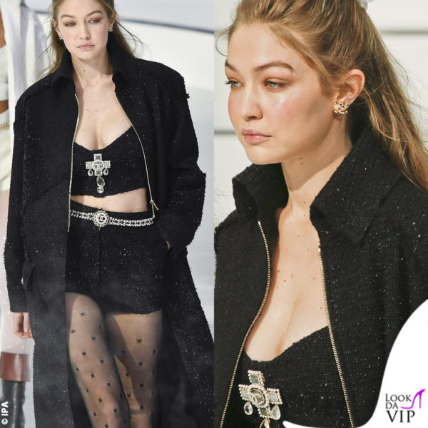 Gigi Hadid in passerella per Chanel alla Paris Fashion week 2020