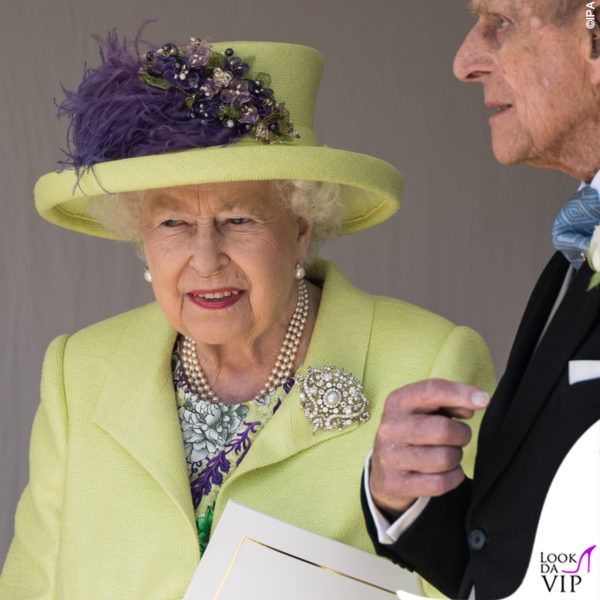 La Regina al matrimonio di Harry e Meghan Markle nel 2018 con la spilla Richmond