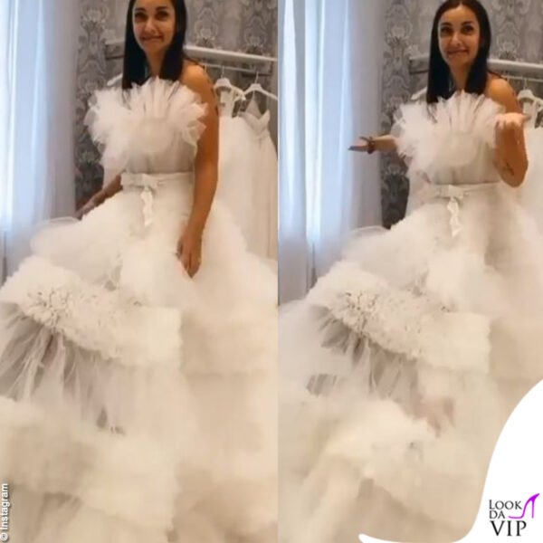 Elettra Lamborghini prova un pomposo vestito da sposa in tulle