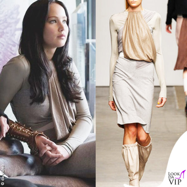 Katniss Everdeen con un abito VPL