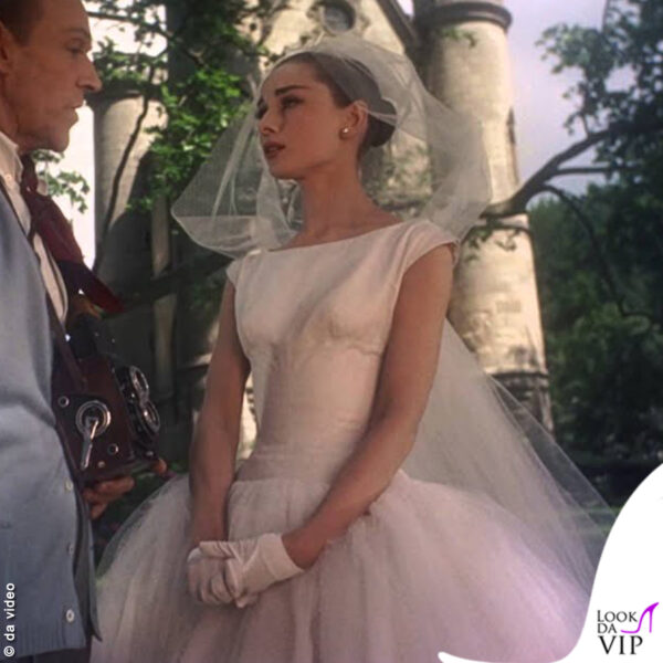 Audrey Hepburn è Jo Stockton nel film "Cenerentola a Parigi"