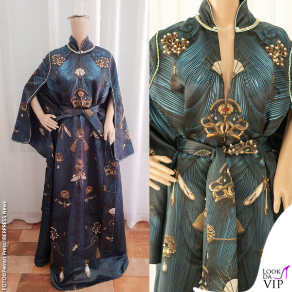Un outfit da mille e una notte quello che l'anonima miliardaria ha scelto per la festa per il suo 40esimo compleanno