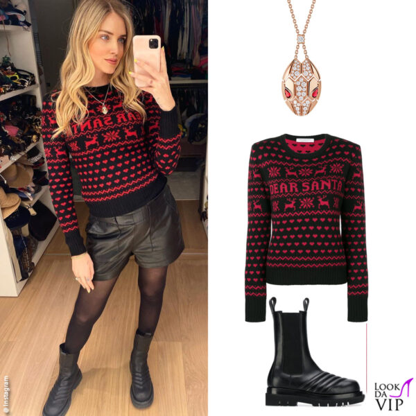 maglione Philosophy, stivali Bottega Veneta, collana Bulgari