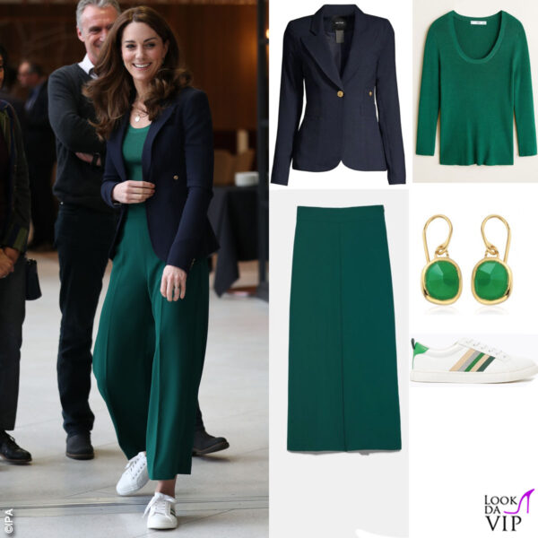 giacca Smythe, maglia Mango, pantaloni Zara, sneakers Marks & Spencer, orecchini Monica Vinader