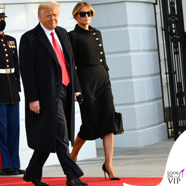 L'ex First Lady ha scelto un total black che valorizzava la silhouette