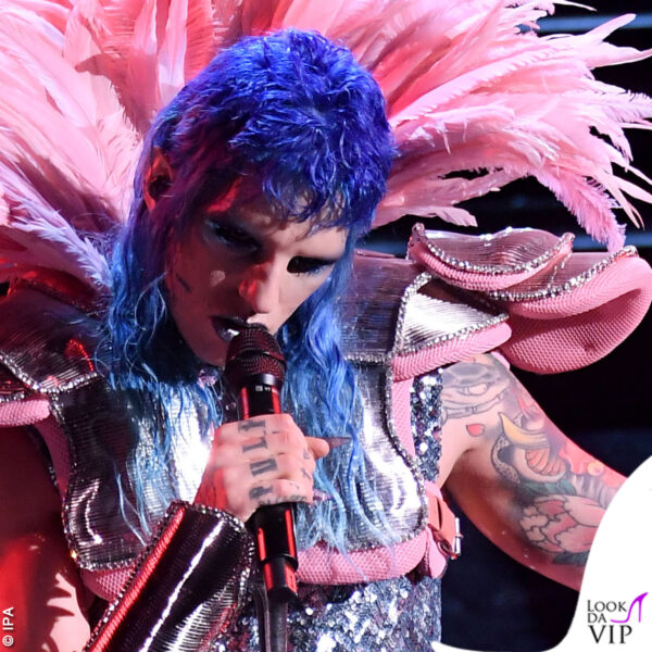Chioma blu per il Glam rock
