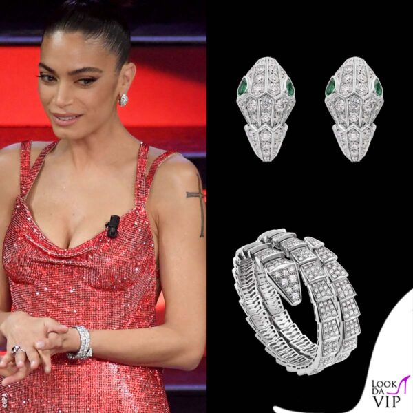 gli orecchini della collezione Serpenti di Bulgari (45mila euro) e il bracciale della collezione Serpenti Viper (prezzo su richiesta)