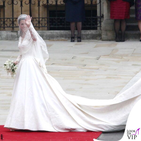 l'abito di Alexander McQueen che ha fatto la storia 