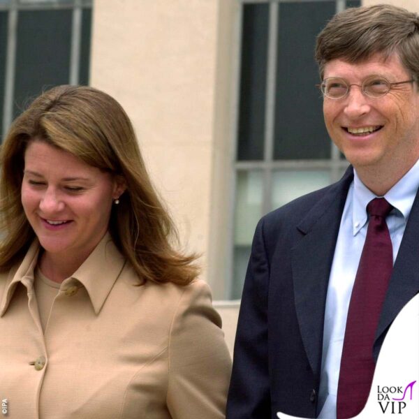 Bill e Melinda Gates nel 2002 - se lo stile di lui è rimasto inalterato, lei ha cambiato registro nel tempo