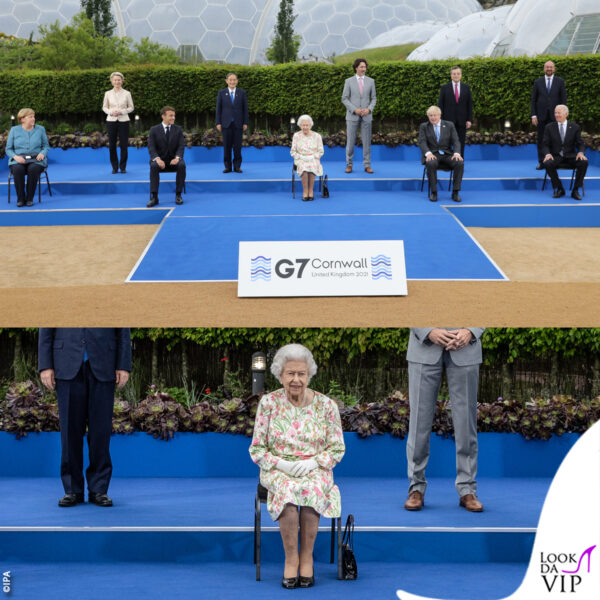 Elisabetta posa con i leader del G7