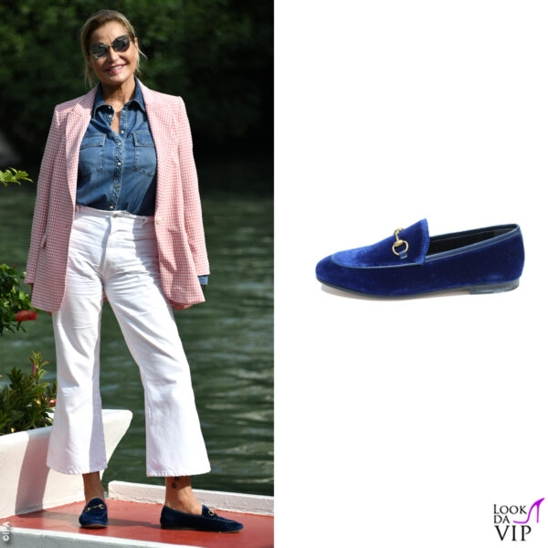 Simona Ventura (mocassini Gucci)