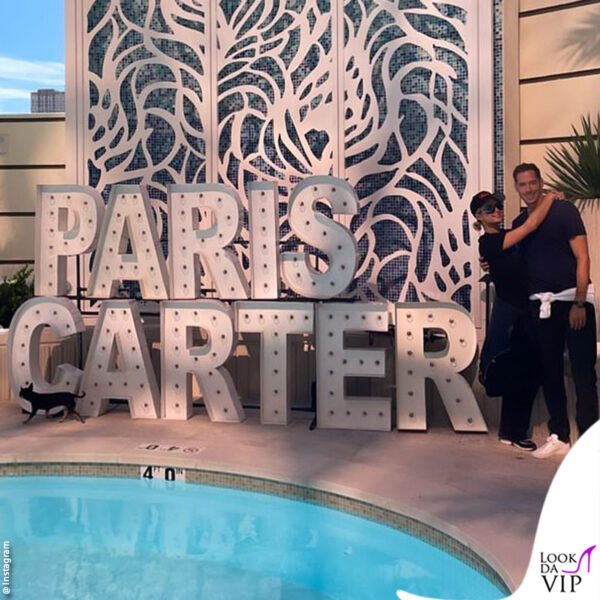 Paris e Carter hanno trovato il tempo anche per una cena a due 