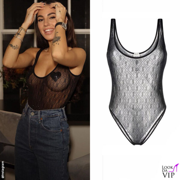 Giulia gioca con le trasparenze del body YSL (jeans Levi's)