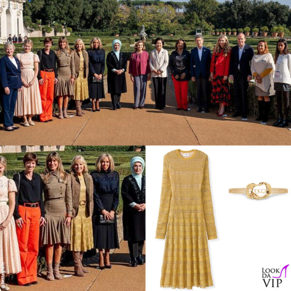 La First Lady al pranzo a Villa Doria Pamphilj con abito e cintura St. John e stivali Stuart Weitzman