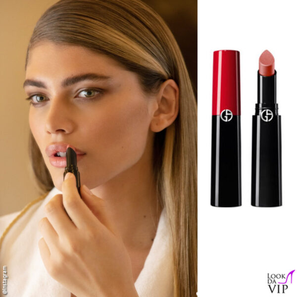 Il suo volto è stato scelto per la campagna del rossetto Lip Power