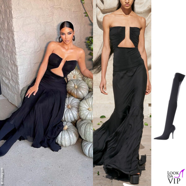 Kim sensuale con un abito di Rick Owens e stivali Balenciaga 