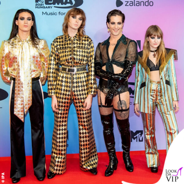 I look Gucci indossati agli Mtv Ema hanno fatto scalpore, in particolare quello di Damiano che indossava guepiere e calze a rete