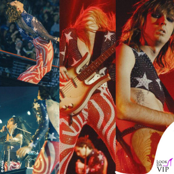 Glitter a stelle e strisce per aprire il concerto dei Rollin Stones a Las Vegas: un outfit che ha fatto gridare al plagio i Cugini di Campagna