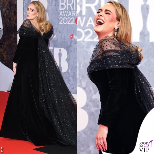 Adele sul red carpet dei Brit Awards 2022