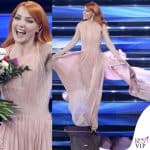 Sanremo 2022 1 serata Noemi abito Alberta Ferretti
