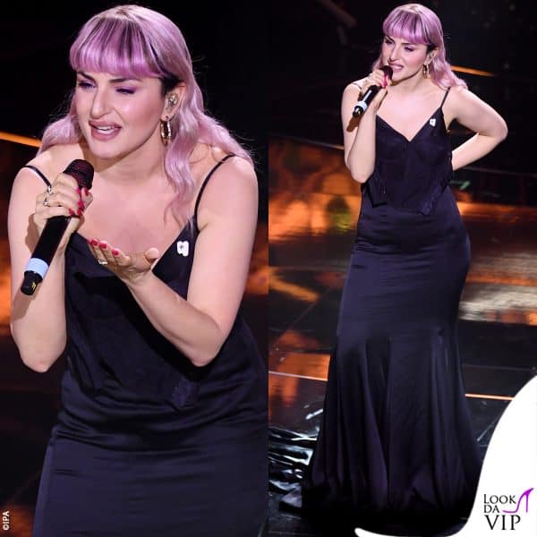 Arisa in Act N1: punta tutto sulla parrucca e il risultato non è niente male - VOTO 6,5
