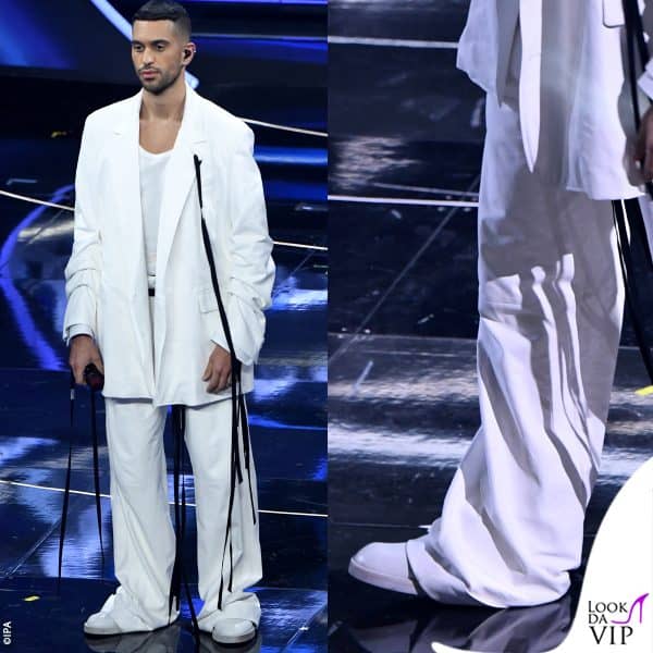 i lunghissimi pantaloni di Mahmood (Ann Demeulemeester)