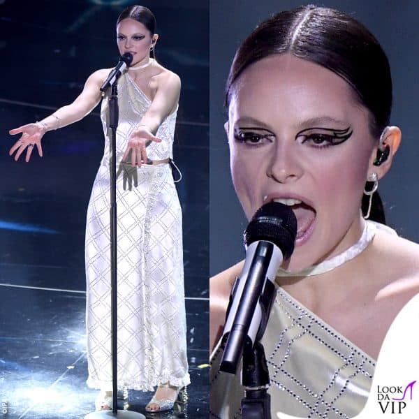 Trucco di ispirazione egizia per Francesca Michielin, in Miu Miu