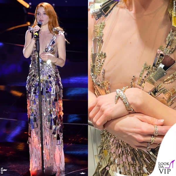 Noemi in Alberta Ferretti con macropaillettes oro e argento e cristalli degradé (gioielli Bulgari) 