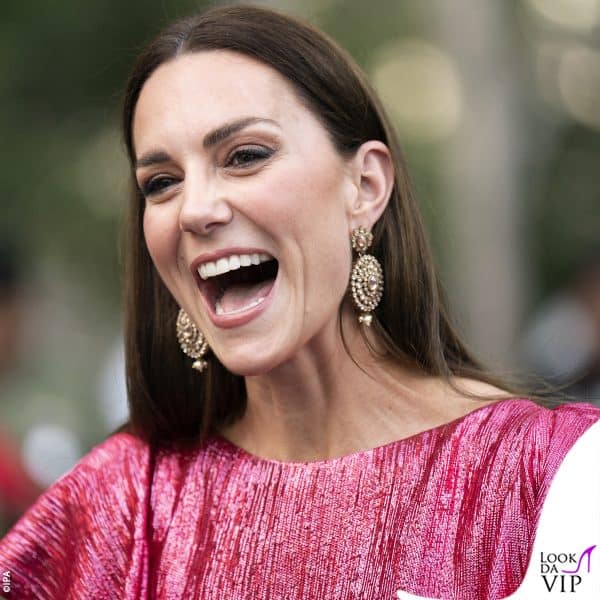 Kate raggiante a un ricevimento a San Ignacio, in Belize