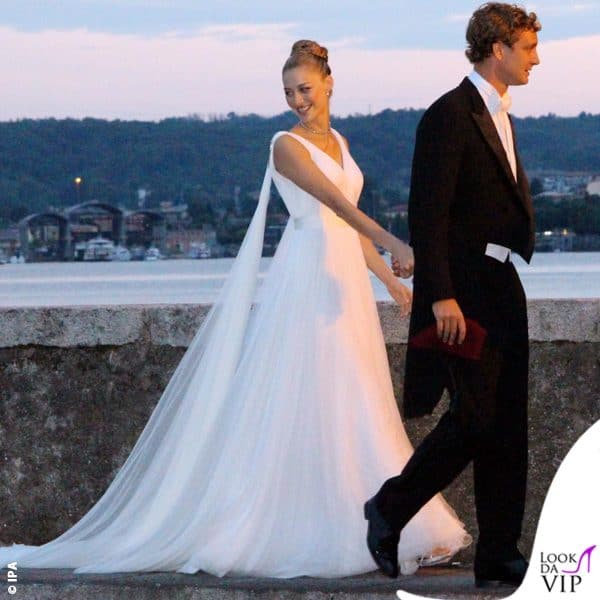 Pierre e Beatrice nel giorno del loro matrimonio nel 2015 (lei indossava un abito Giorgio Armani) 