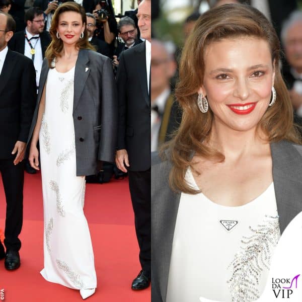 outfit Prada e gioielli Chopard per Jasmine Trinca 