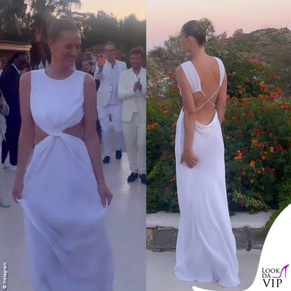 il secondo look è di Alberta Ferretti 