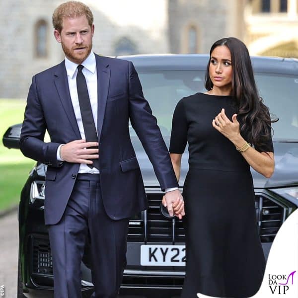 Harry e Meghan mano nella mano 