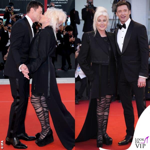 Passione alle stelle sul red carpet per Hugh Jackman (in Tom Ford) e sua moglie Deborra-Lee Furness