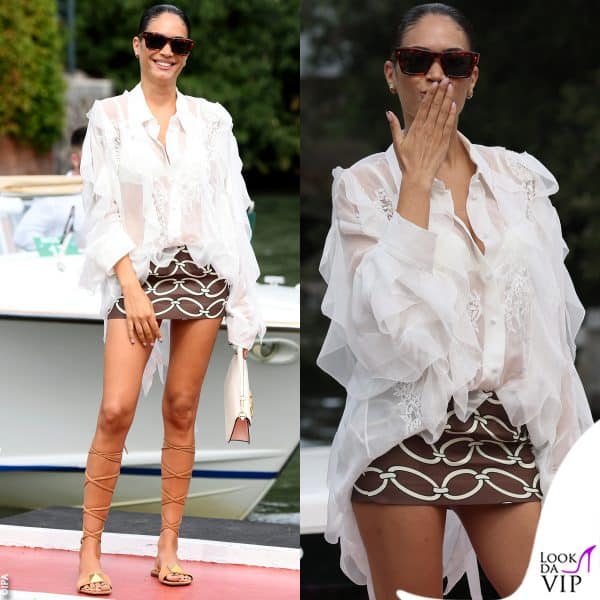 QUARTO GIORNO - Elodie casual ma sensualissima in Valentino