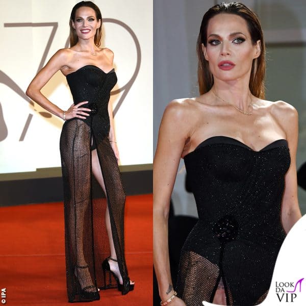 abito Dolce&Gabbana e gioielli Cartier per Laura Chiatti 