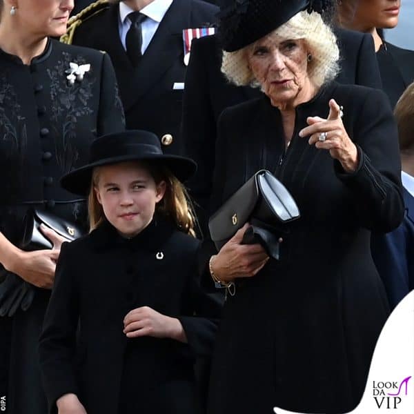 La principessa Charlotte con Camilla 