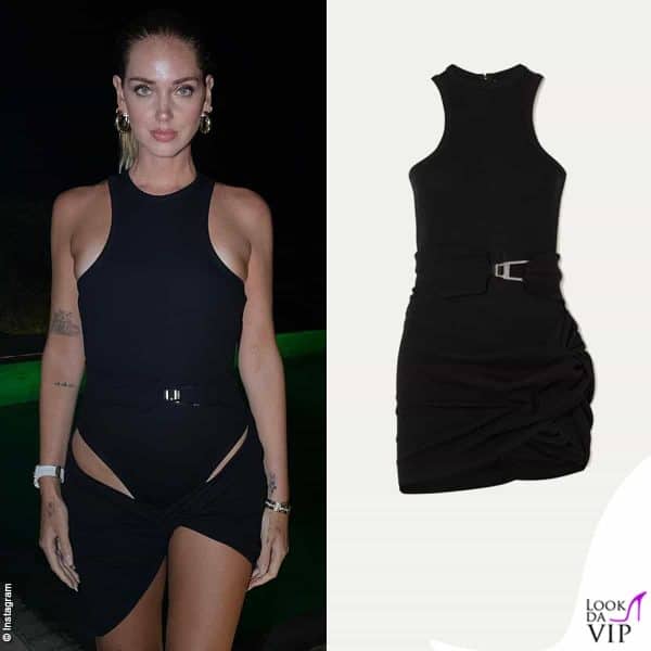 Chiara ha sfoggiato i suoi Cartier anche in vacanza a Ibiza (abito The Attico)