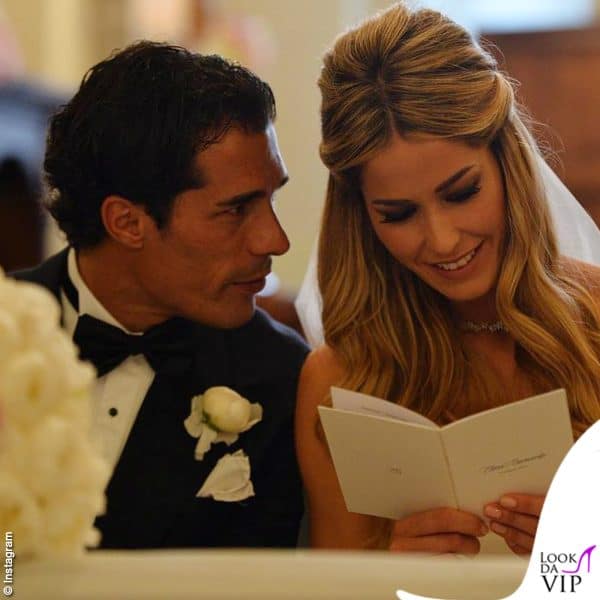 Elena Santarelli festeggia l'ottavo anniversario di matrimonio postando alcuni scatti su Instagram