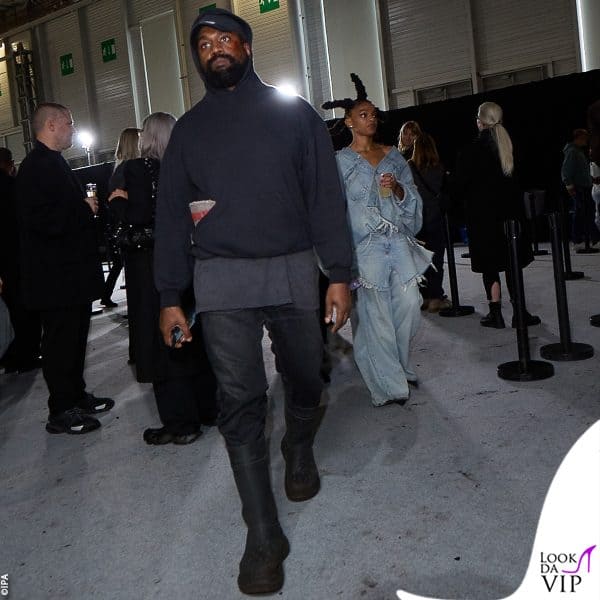 West nel backstage di Balenciaga 