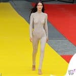 i look di bella hadid alla paris fashion week spring summer 2023