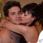 nicola peltz e brooklyn beckham più innamorati che mai