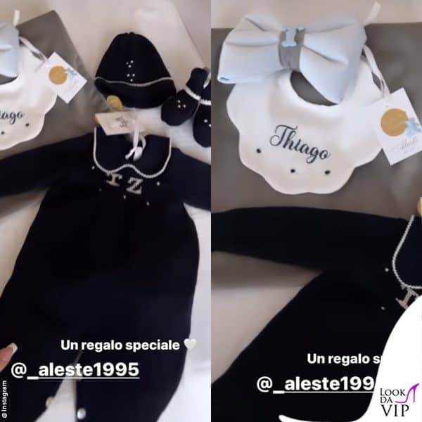 poi mostra uno dei regali ricevuti da Thiago, una tutina firmata Alesté 