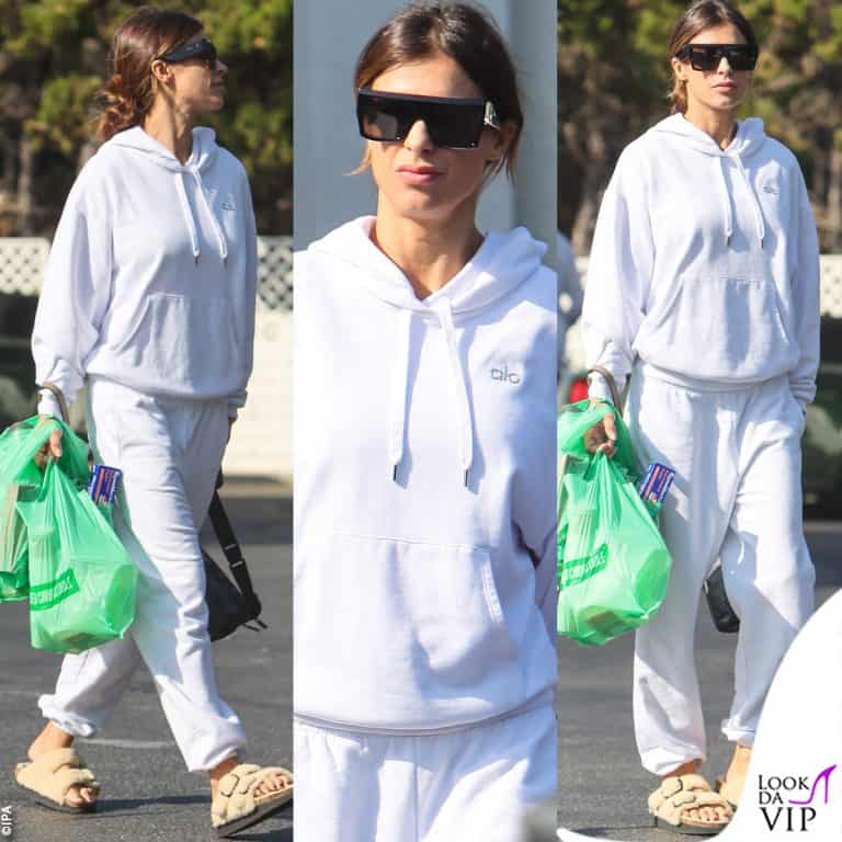 elisabetta Canalis fa la spesa in ciabatte a los angeles