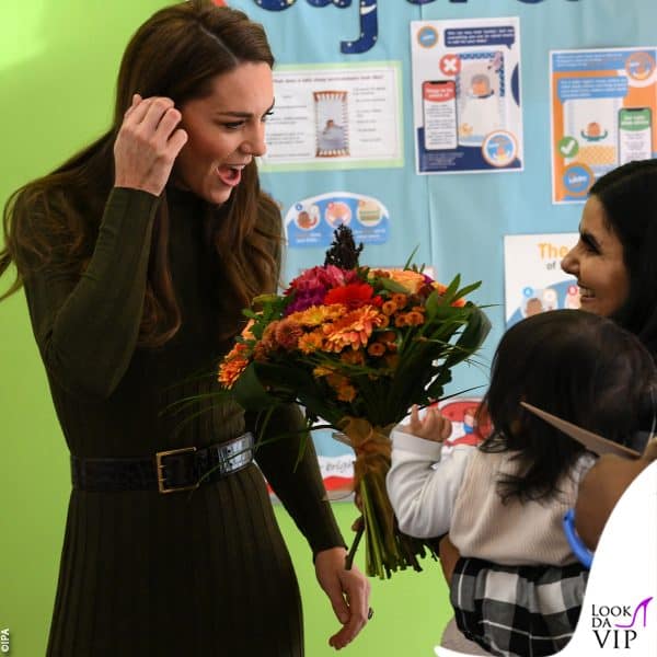 all'interno della struttura la Middleton ha svelato l'abito di Mango 